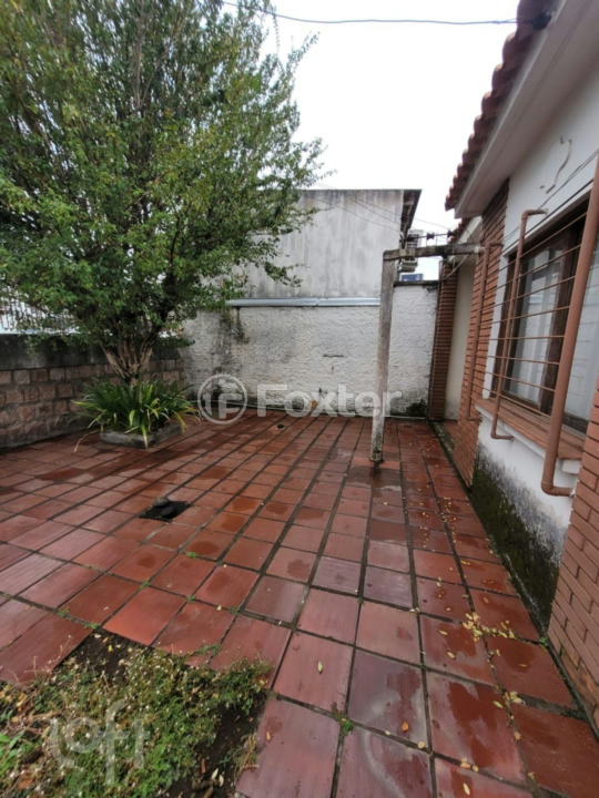 Casa à venda com 2 quartos, 10m² - Foto 3