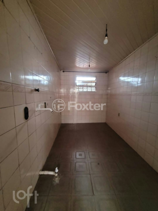 Casa à venda com 2 quartos, 10m² - Foto 11