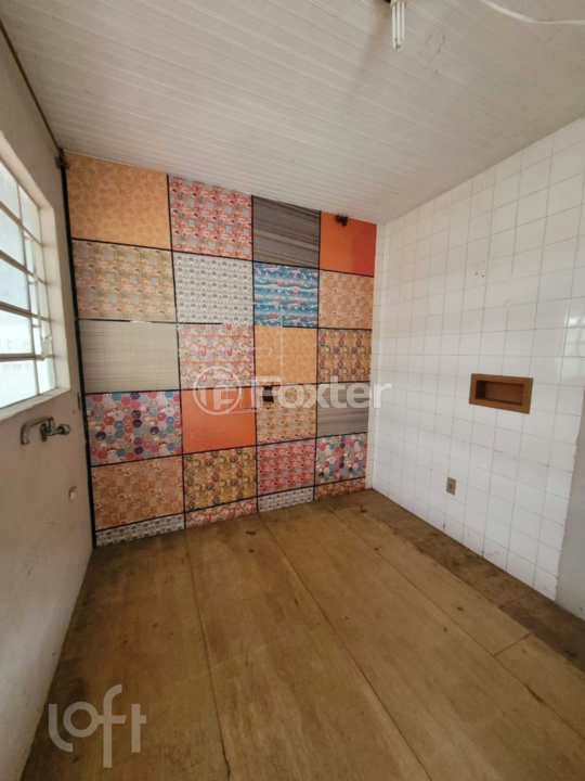 Casa à venda com 2 quartos, 10m² - Foto 2