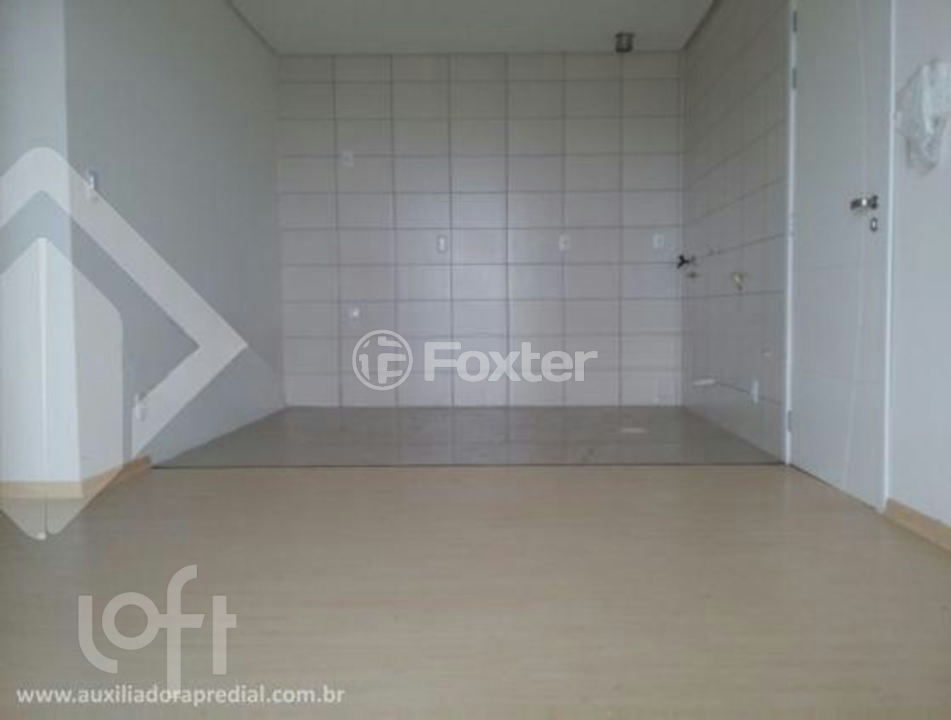 Apartamento à venda com 2 quartos, 65m² - Foto 2