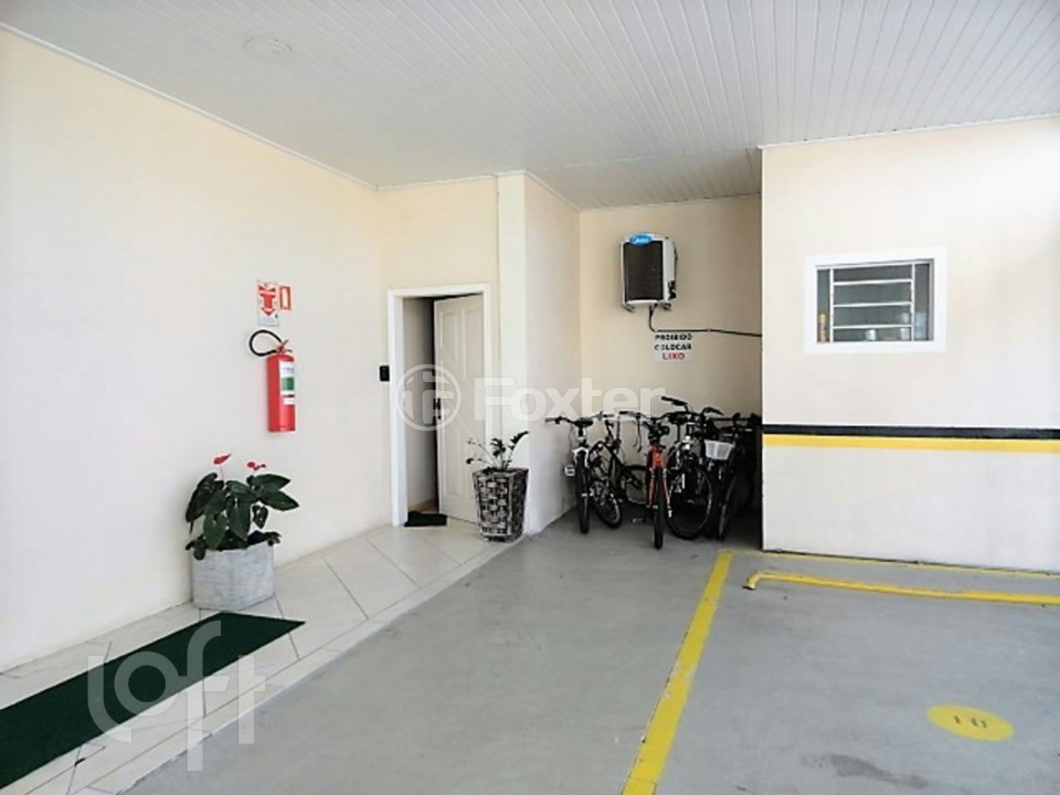 Apartamento à venda com 2 quartos, 87m² - Foto 17
