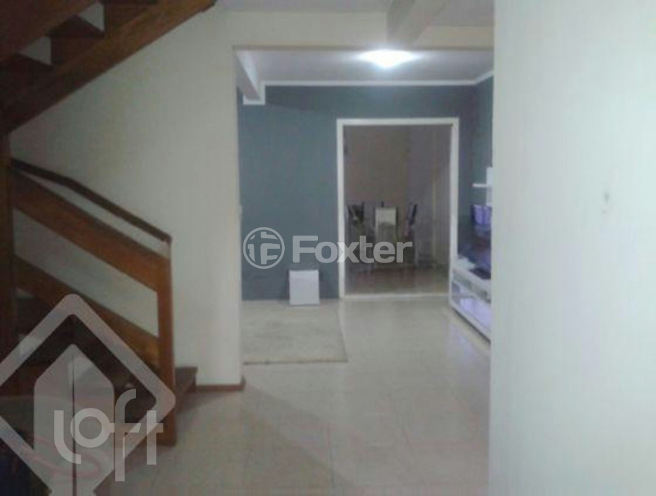 Casa à venda com 3 quartos, 152m² - Foto 4