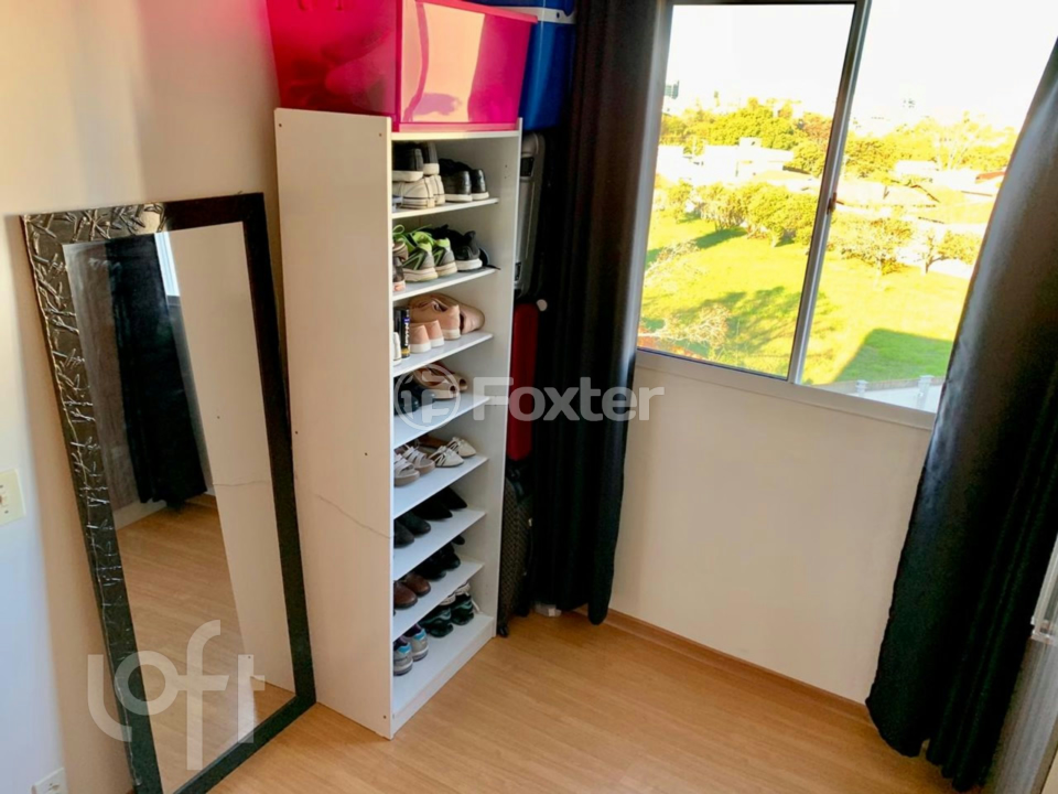 Apartamento à venda com 2 quartos, 41m² - Foto 10