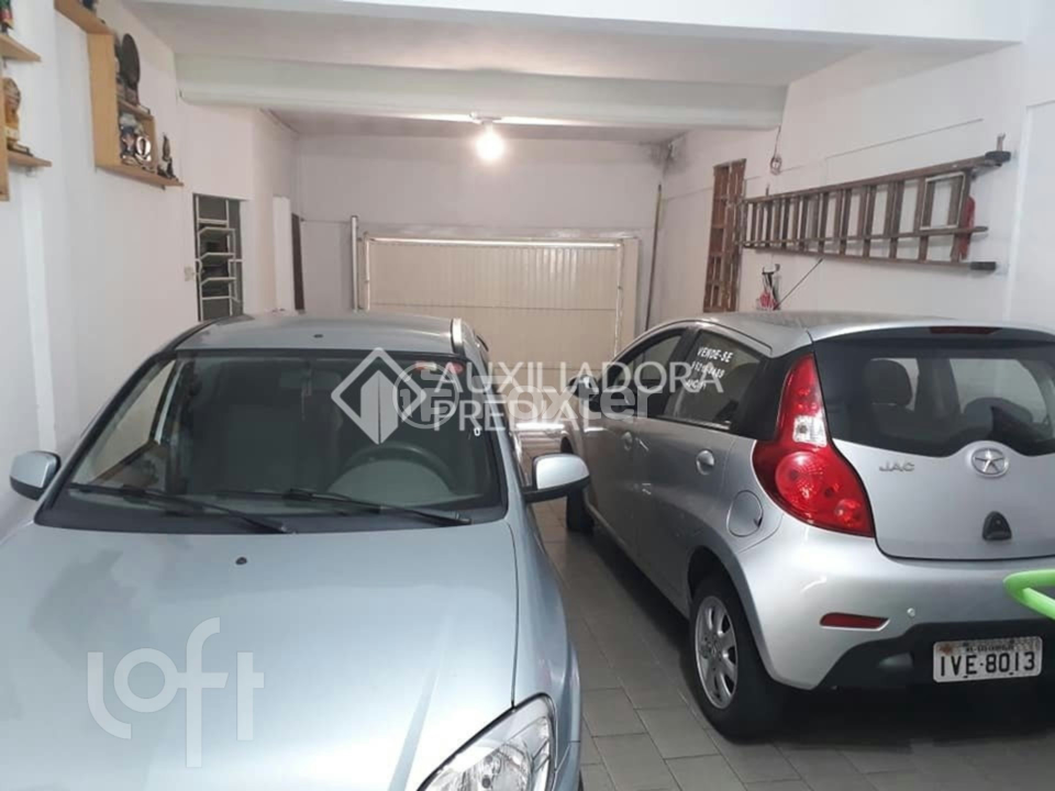 Casa à venda com 3 quartos, 220m² - Foto 12