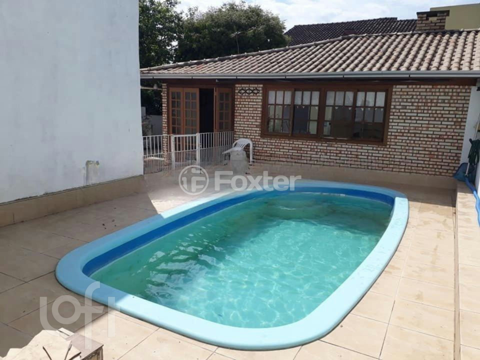 Casa à venda com 3 quartos, 220m² - Foto 10
