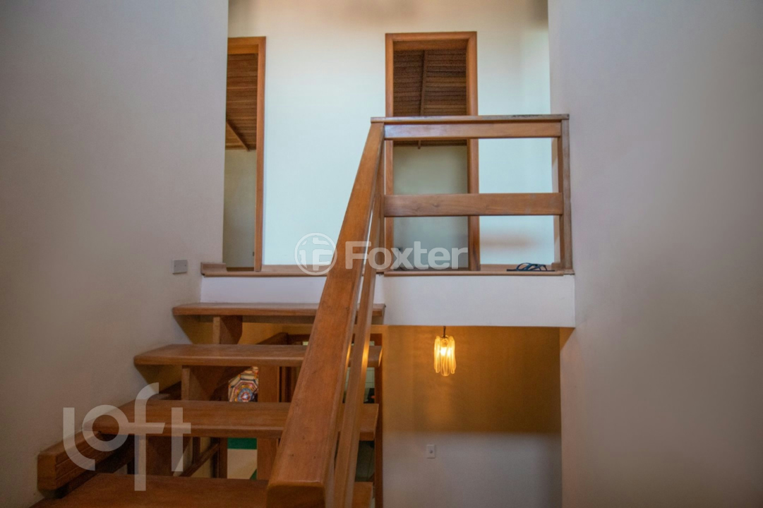 Casa à venda com 4 quartos, 220m² - Foto 18