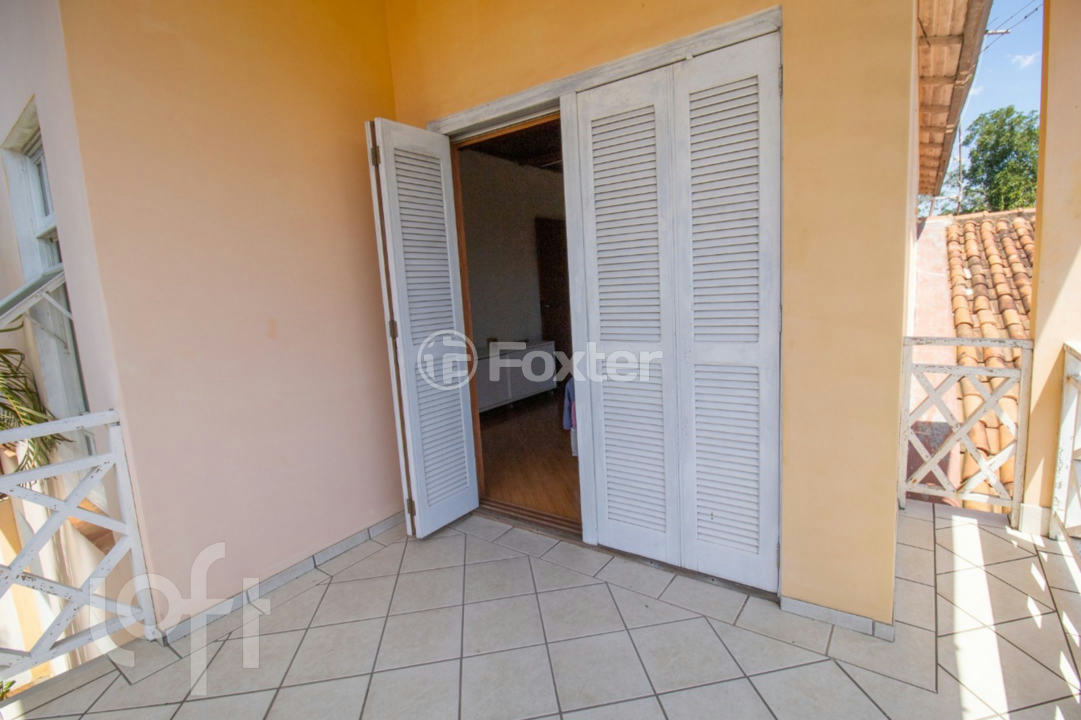 Casa à venda com 4 quartos, 220m² - Foto 16