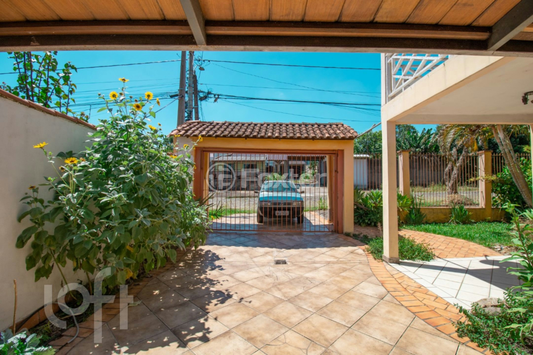 Casa à venda com 4 quartos, 220m² - Foto 33