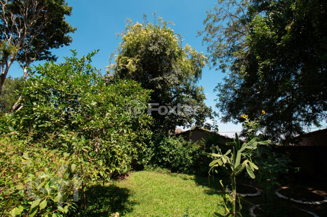 Casa à venda com 4 quartos, 220m² - Foto 31