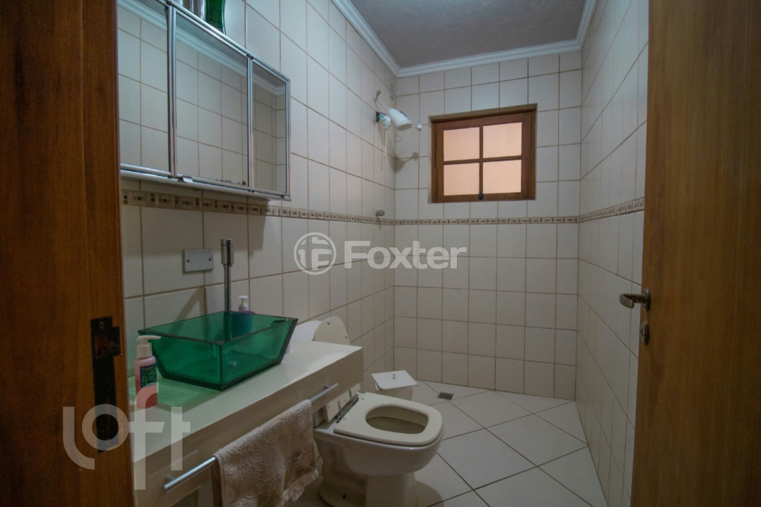 Casa à venda com 4 quartos, 220m² - Foto 22