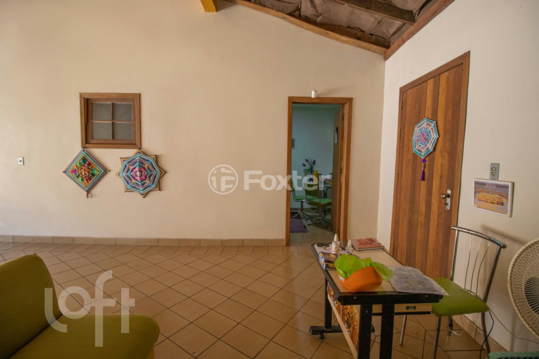 Casa à venda com 4 quartos, 220m² - Foto 6