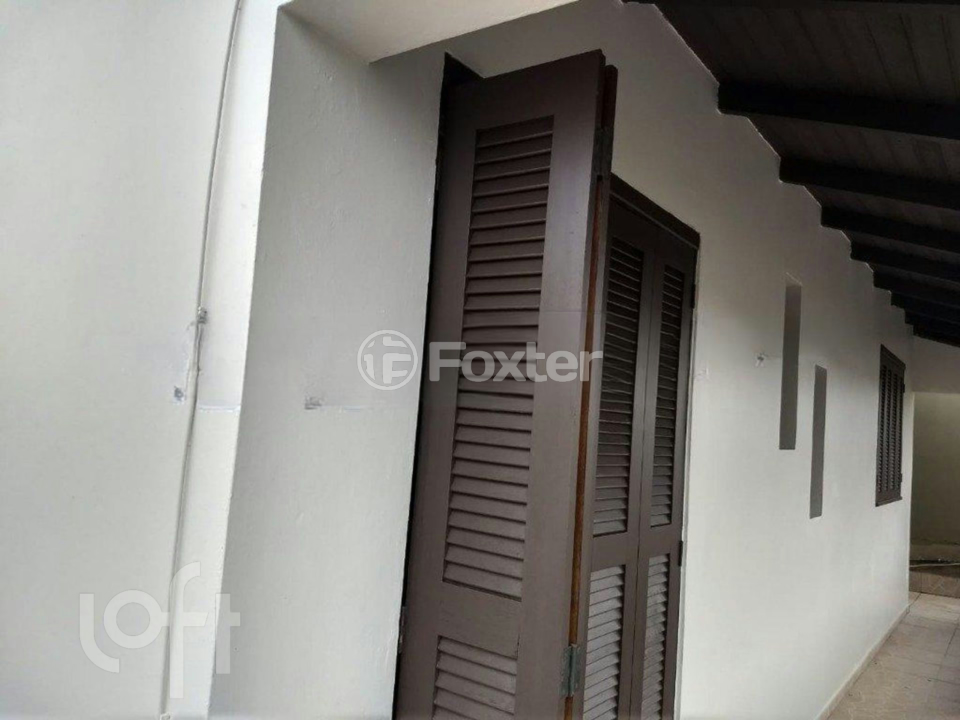 Casa à venda com 6 quartos, 286m² - Foto 4