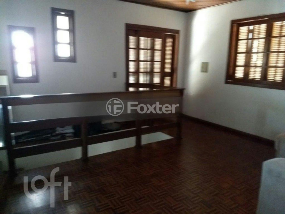 Casa à venda com 6 quartos, 286m² - Foto 16
