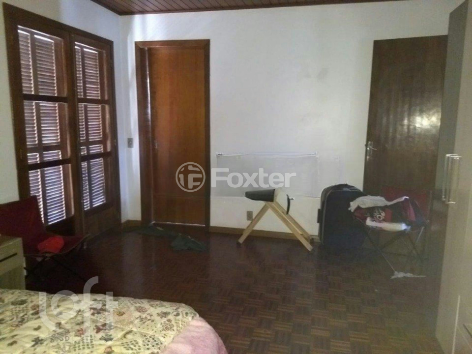 Casa à venda com 6 quartos, 286m² - Foto 14