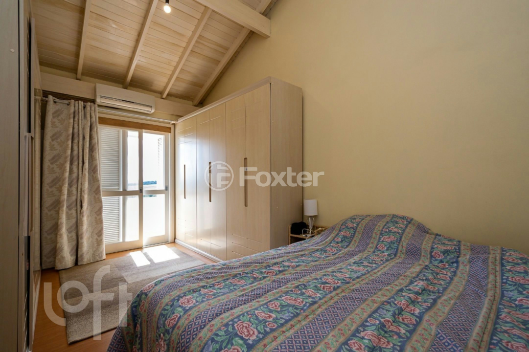 Casa de Condomínio à venda com 3 quartos, 300m² - Foto 15