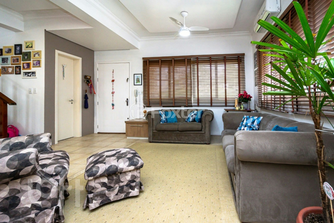 Casa de Condomínio à venda com 3 quartos, 300m² - Foto 5