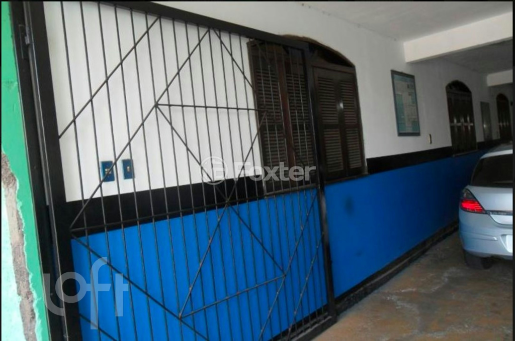 Casa à venda com 3 quartos, 238m² - Foto 3