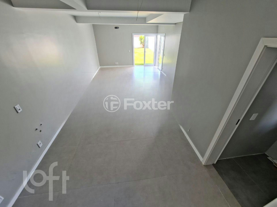 Casa à venda com 3 quartos, 170m² - Foto 8