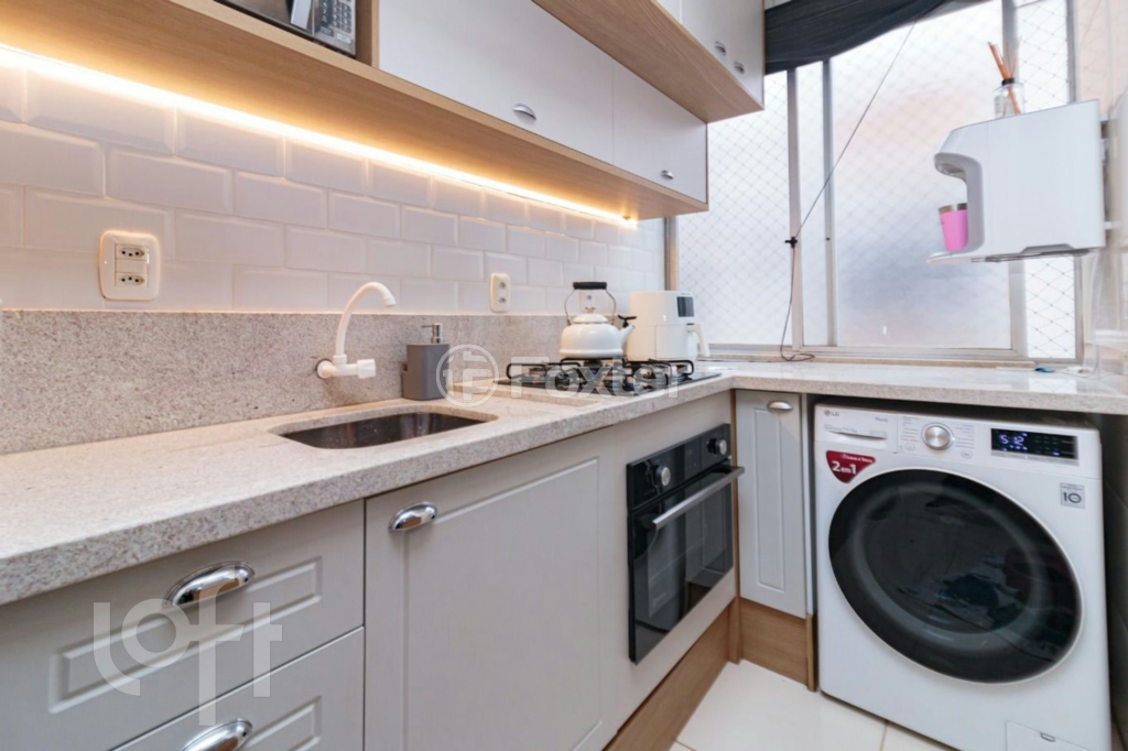 Apartamento à venda com 1 quarto, 29m² - Foto 1