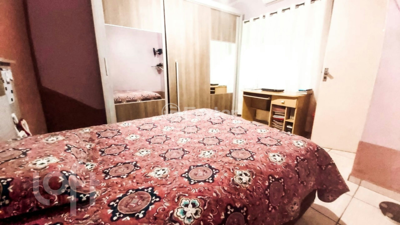 Casa à venda com 4 quartos, 295m² - Foto 17