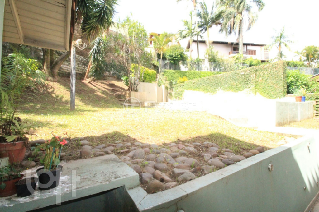 Casa à venda com 4 quartos, 264m² - Foto 37