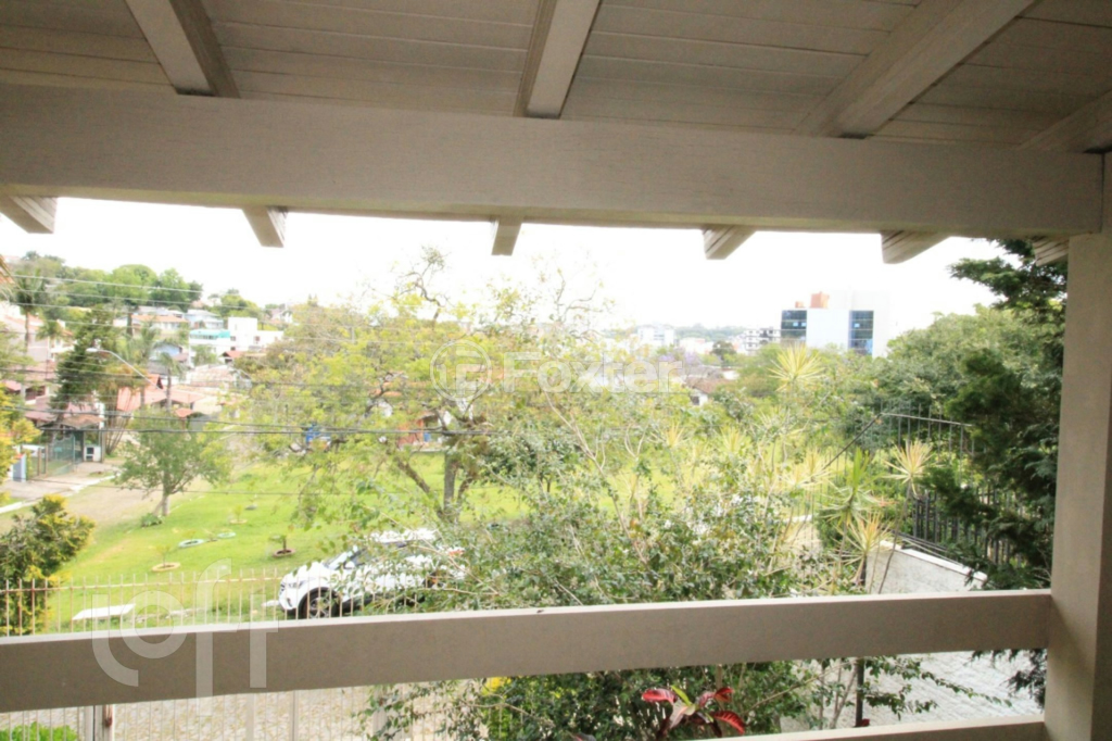 Casa à venda com 4 quartos, 264m² - Foto 15