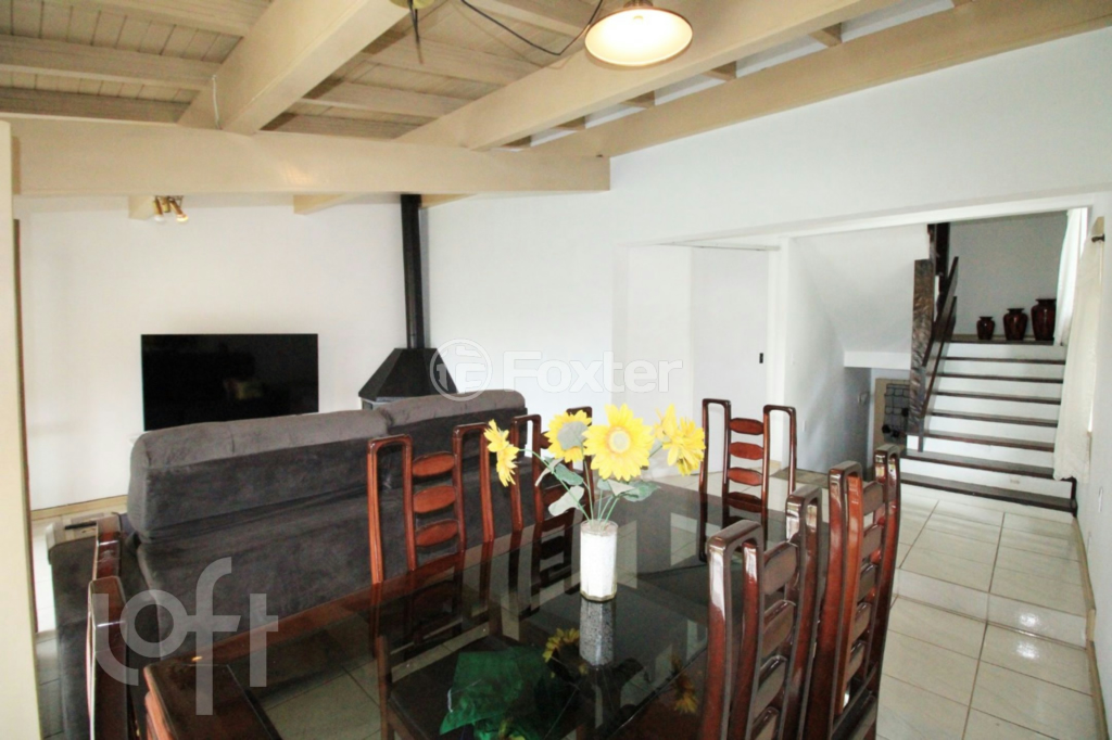 Casa à venda com 4 quartos, 264m² - Foto 17