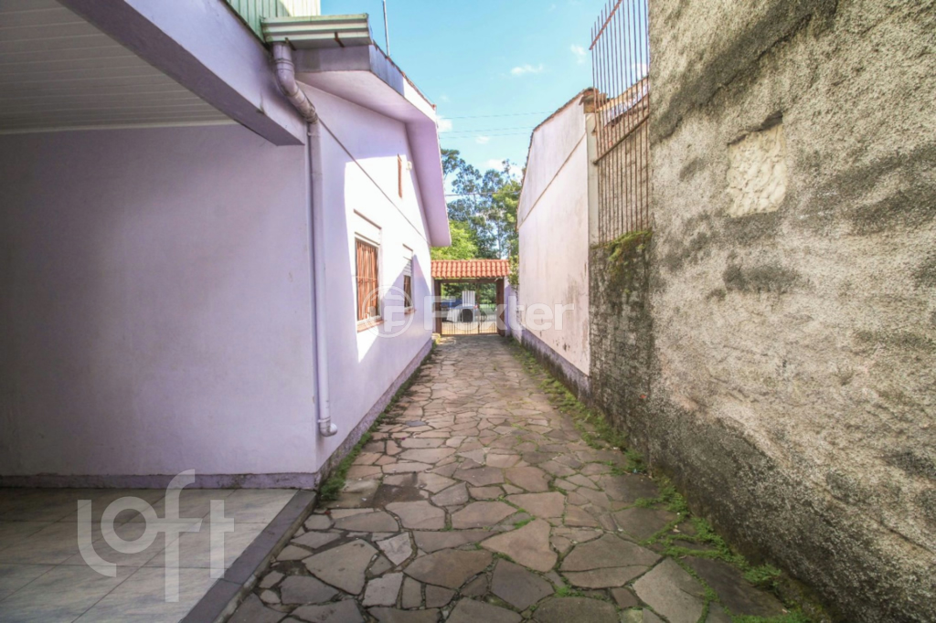Casa à venda com 5 quartos, 177m² - Foto 13