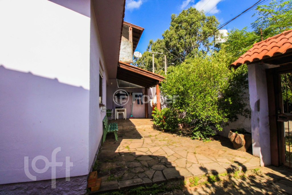 Casa à venda com 5 quartos, 177m² - Foto 3