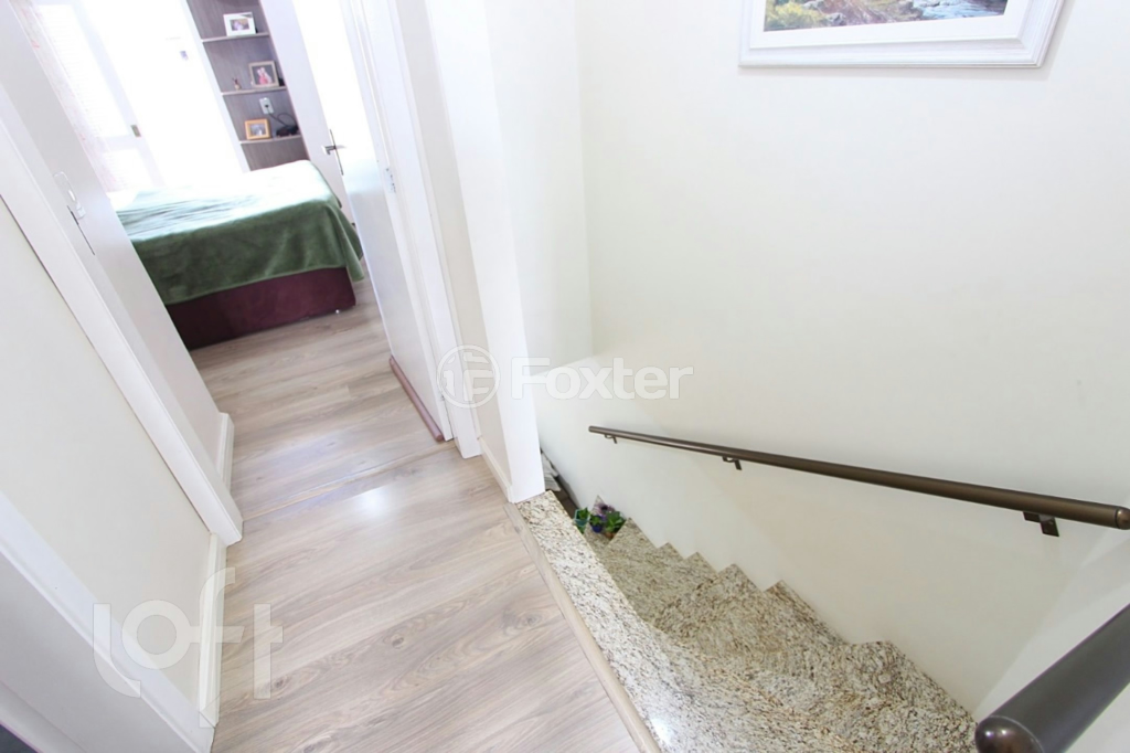 Casa à venda com 2 quartos, 73m² - Foto 9