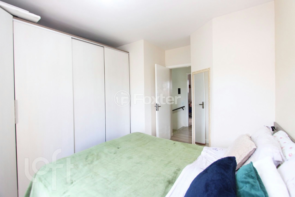 Casa à venda com 2 quartos, 73m² - Foto 11