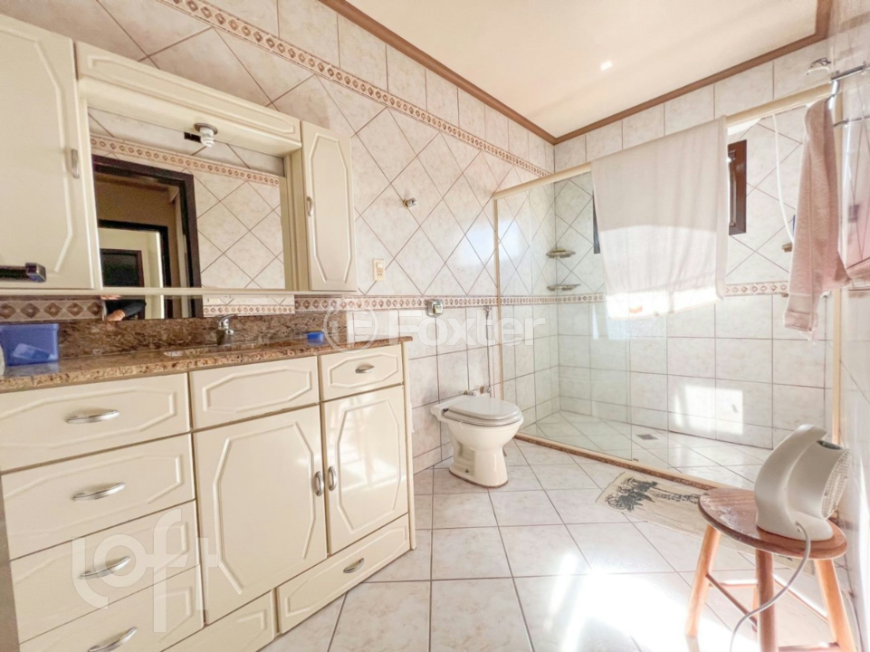 Casa à venda com 3 quartos, 200m² - Foto 14