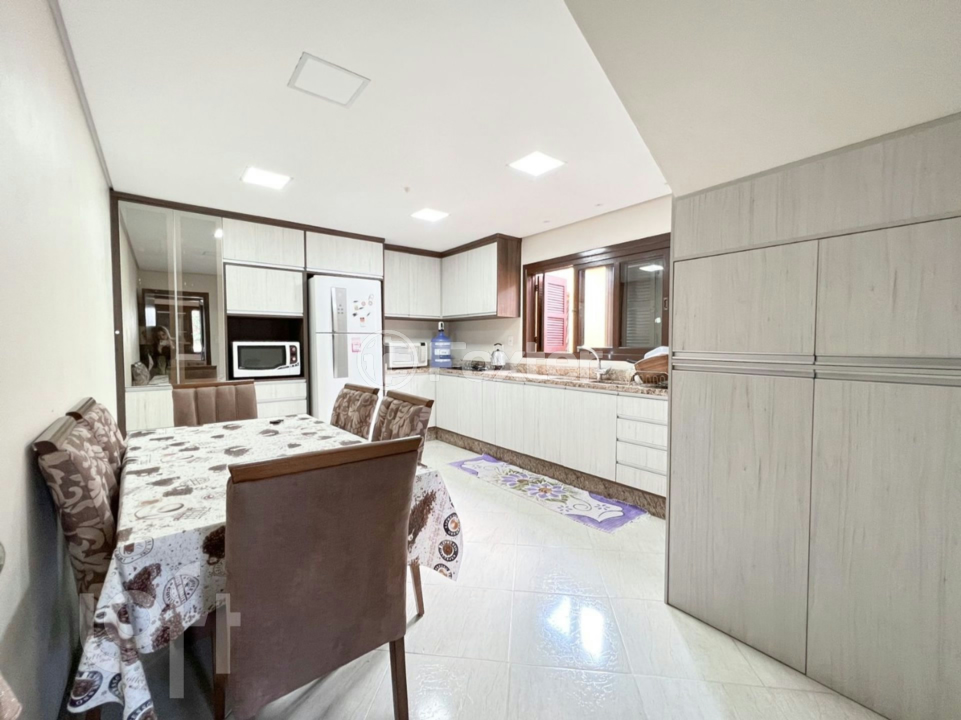 Casa à venda com 3 quartos, 200m² - Foto 28