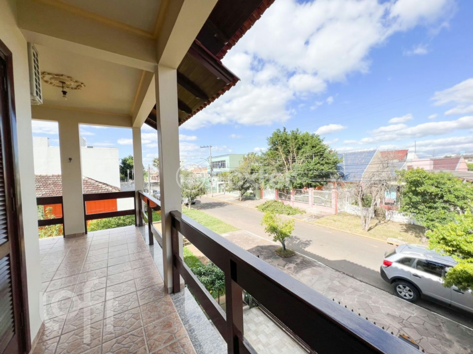Casa à venda com 3 quartos, 200m² - Foto 22