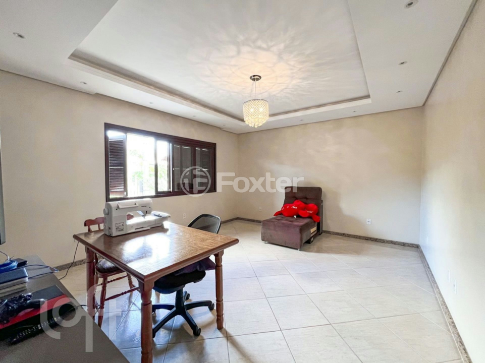Casa à venda com 3 quartos, 200m² - Foto 5