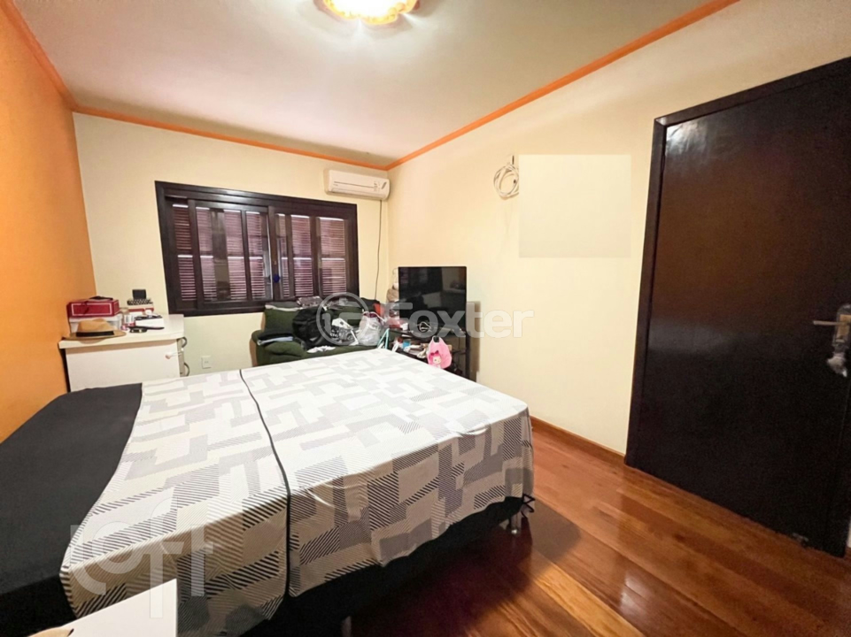 Casa à venda com 3 quartos, 200m² - Foto 9