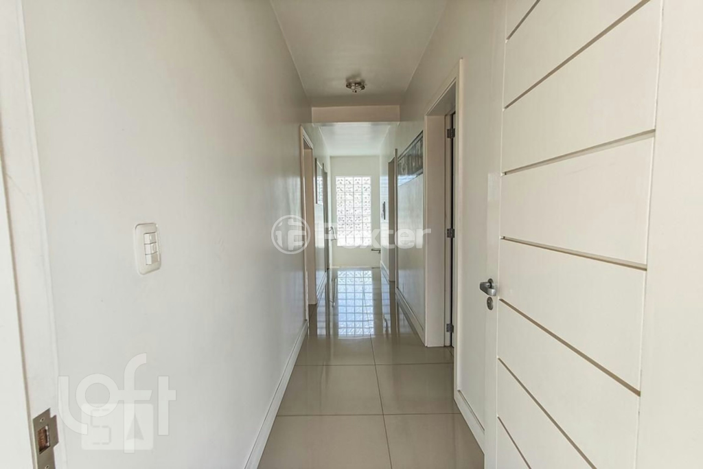 Casa à venda com 4 quartos, 270m² - Foto 34