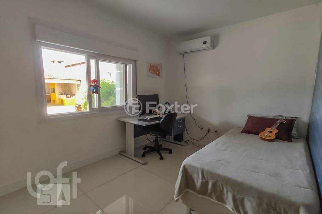 Casa à venda com 4 quartos, 270m² - Foto 8