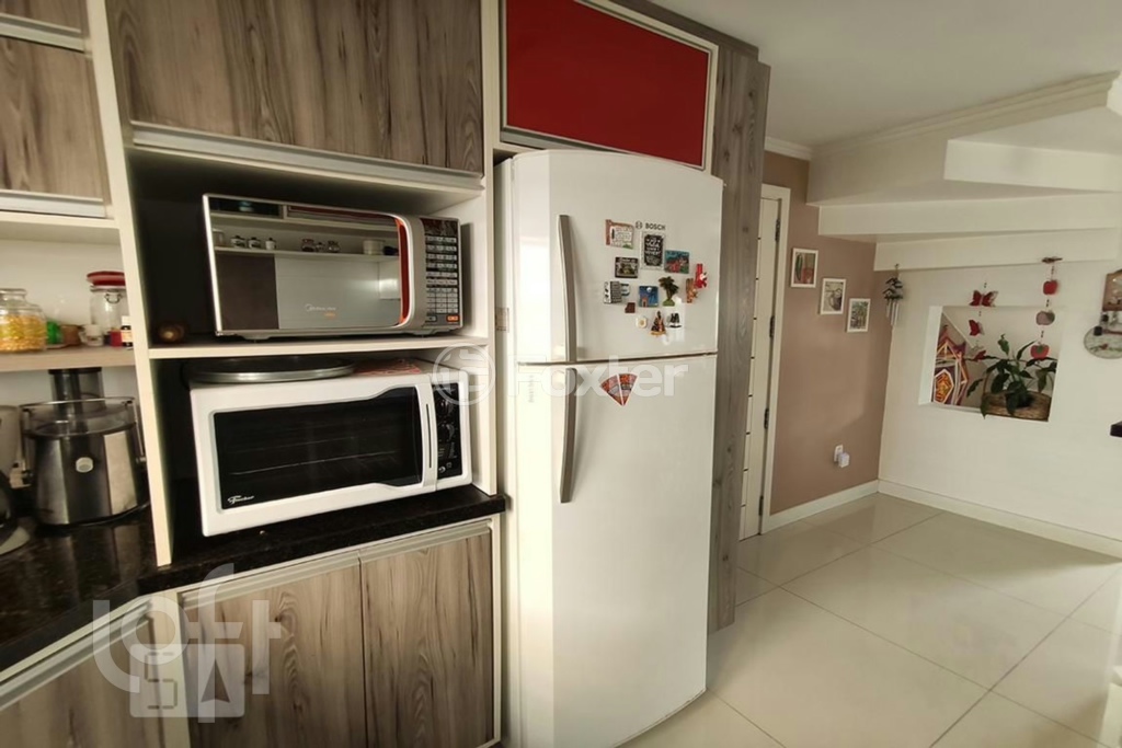 Casa à venda com 4 quartos, 270m² - Foto 44