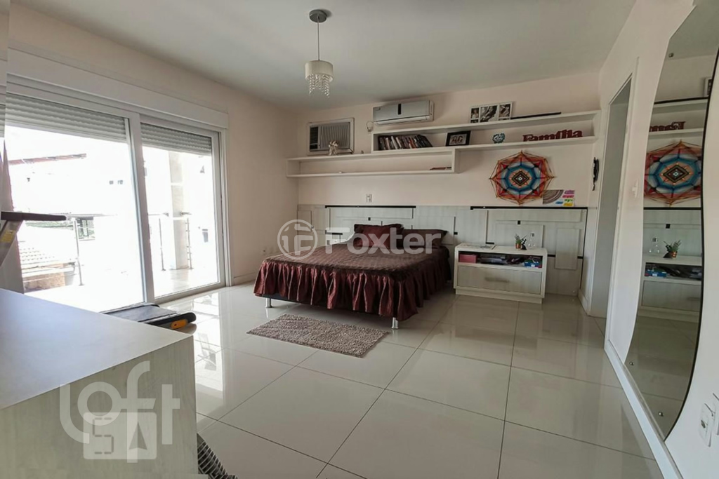 Casa à venda com 4 quartos, 270m² - Foto 27