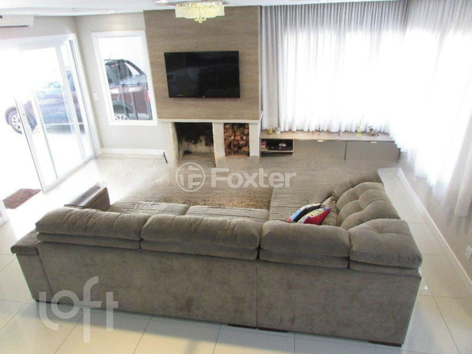 Casa à venda com 3 quartos, 300m² - Foto 3