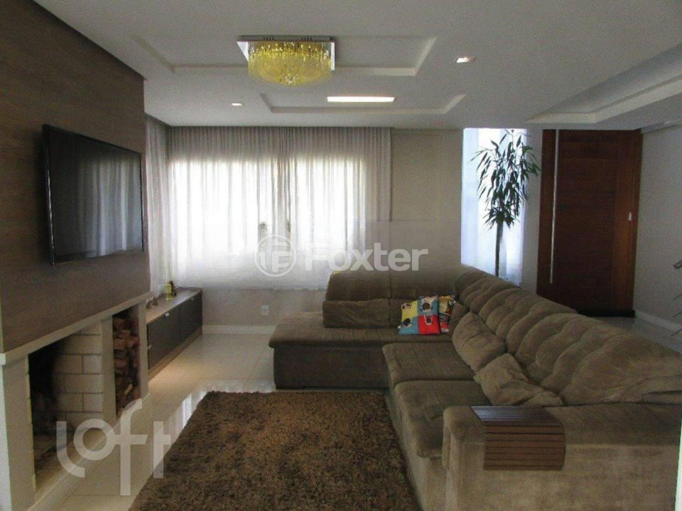 Casa à venda com 3 quartos, 300m² - Foto 2