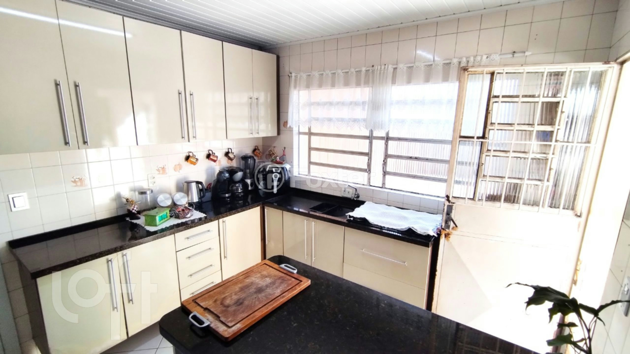 Casa à venda com 2 quartos, 87m² - Foto 11