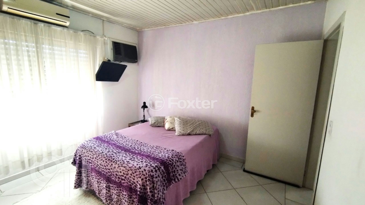 Casa à venda com 2 quartos, 87m² - Foto 3