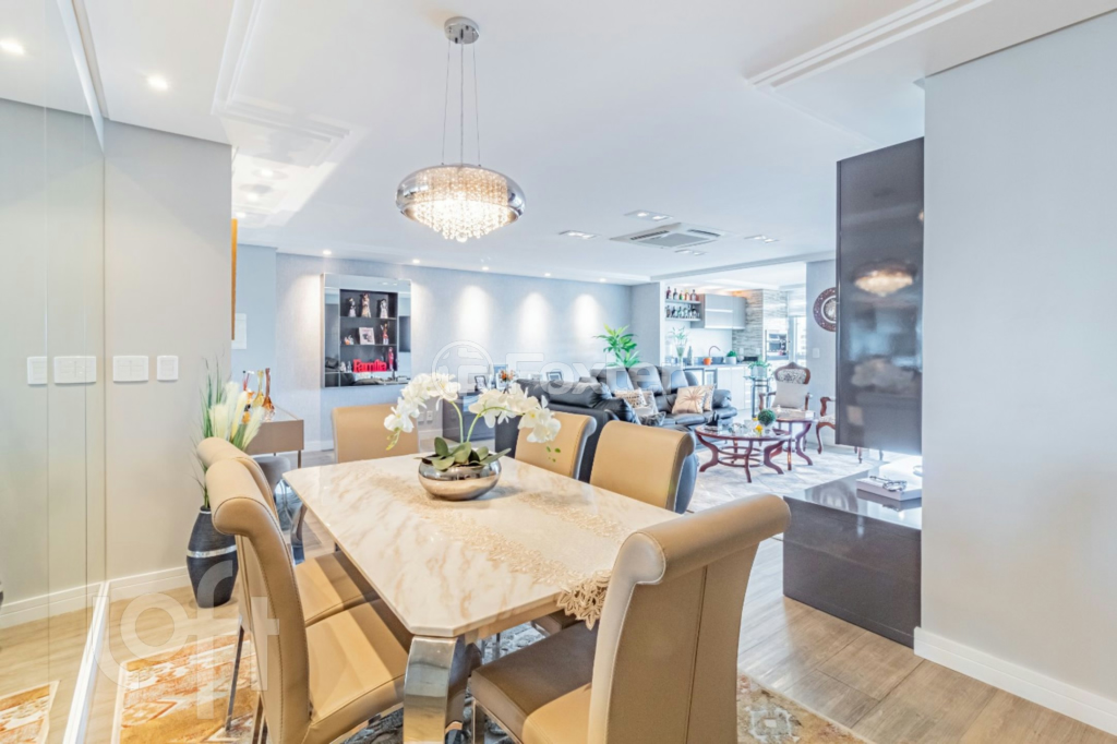 Apartamento à venda com 3 quartos, 156m² - Foto 7
