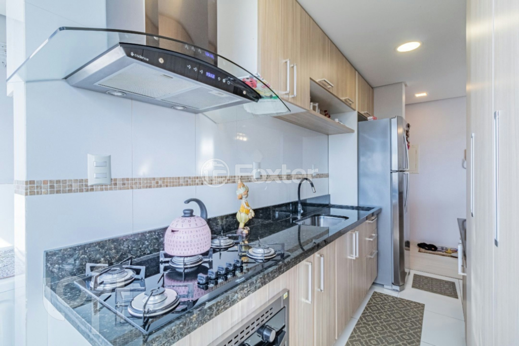 Apartamento à venda com 3 quartos, 94m² - Foto 9