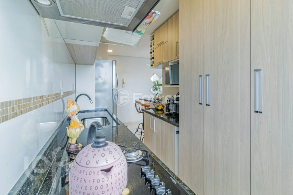 Apartamento à venda com 3 quartos, 94m² - Foto 8