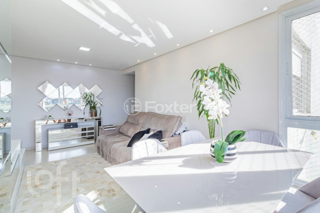 Apartamento à venda com 3 quartos, 94m² - Foto 2