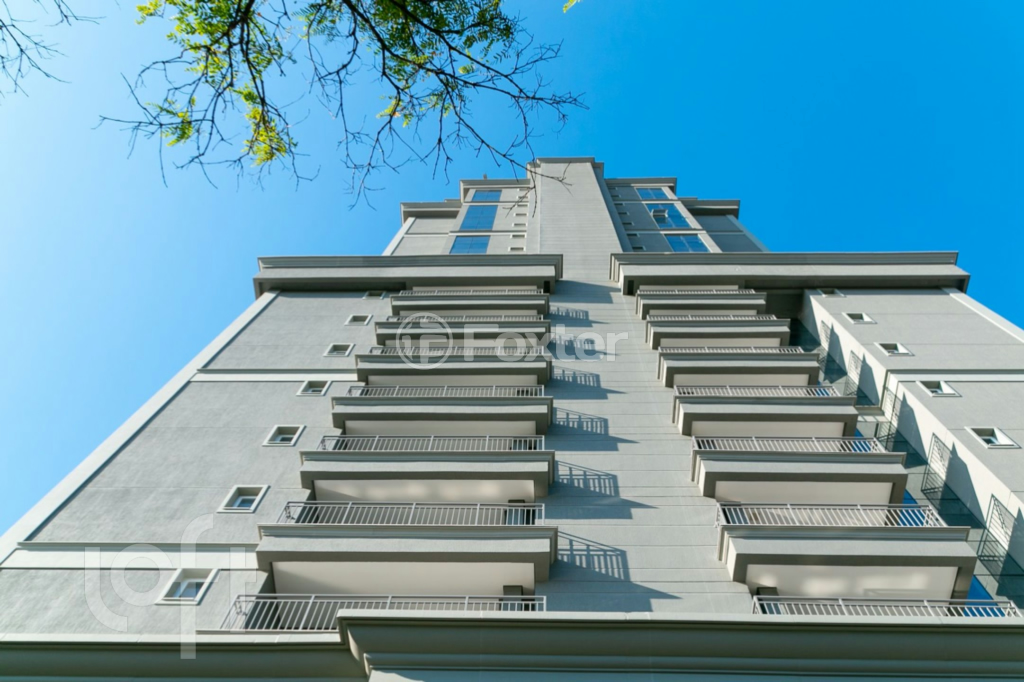 Apartamento à venda com 3 quartos, 123m² - Foto 8