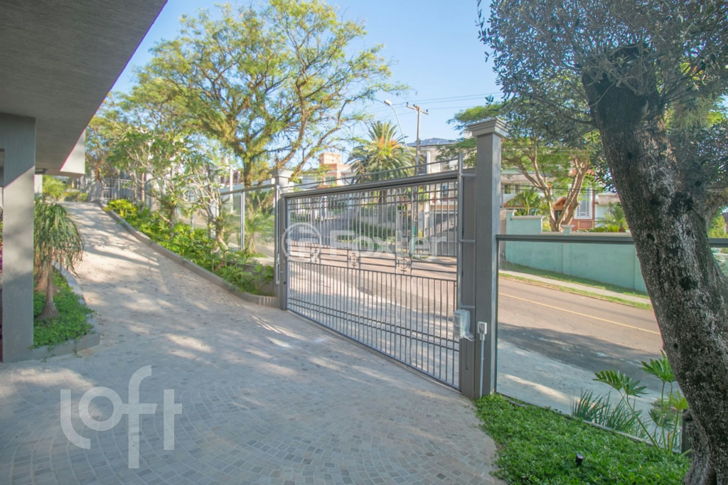 Apartamento à venda com 3 quartos, 123m² - Foto 47